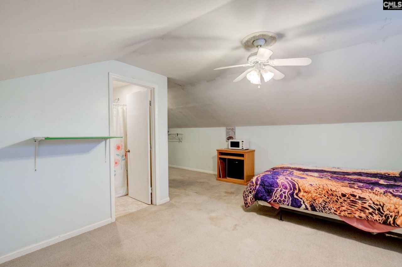 311 Duchess Trail  Photo 30