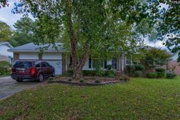 311 Duchess Trail  photo 4