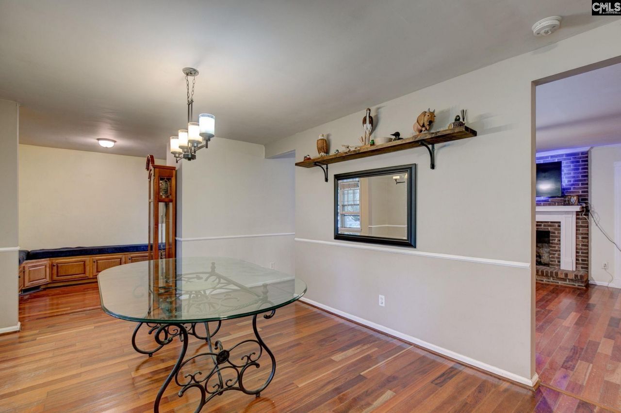 311 Duchess Trail  Photo 7