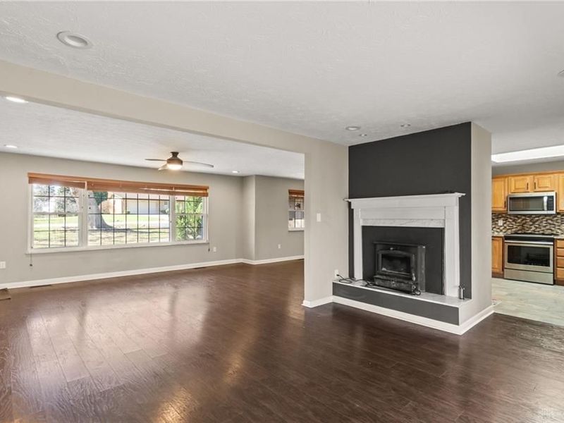 4096 Woodedge Drive, Bellbrook, OH 45305 Photo 12