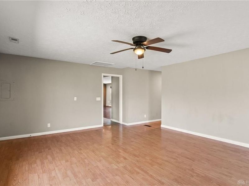 4096 Woodedge Drive, Bellbrook, OH 45305 Photo 28