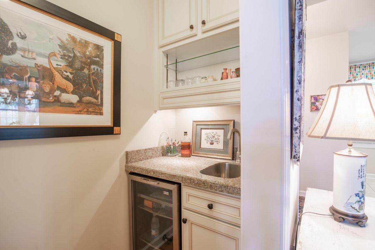 1808 Laurel Trail Photo 14