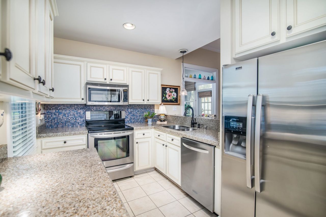 1808 Laurel Trail Photo 16