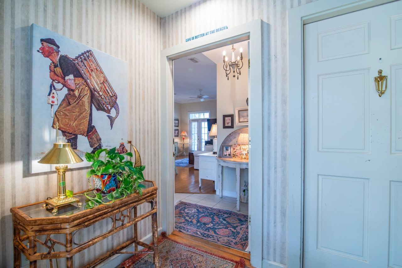 1808 Laurel Trail Photo 7