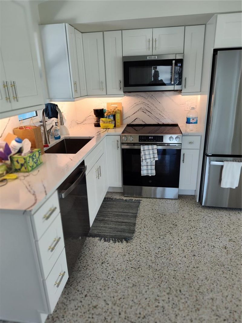 306 Magnolia Avenue, Anna Maria, FL 34216 Photo