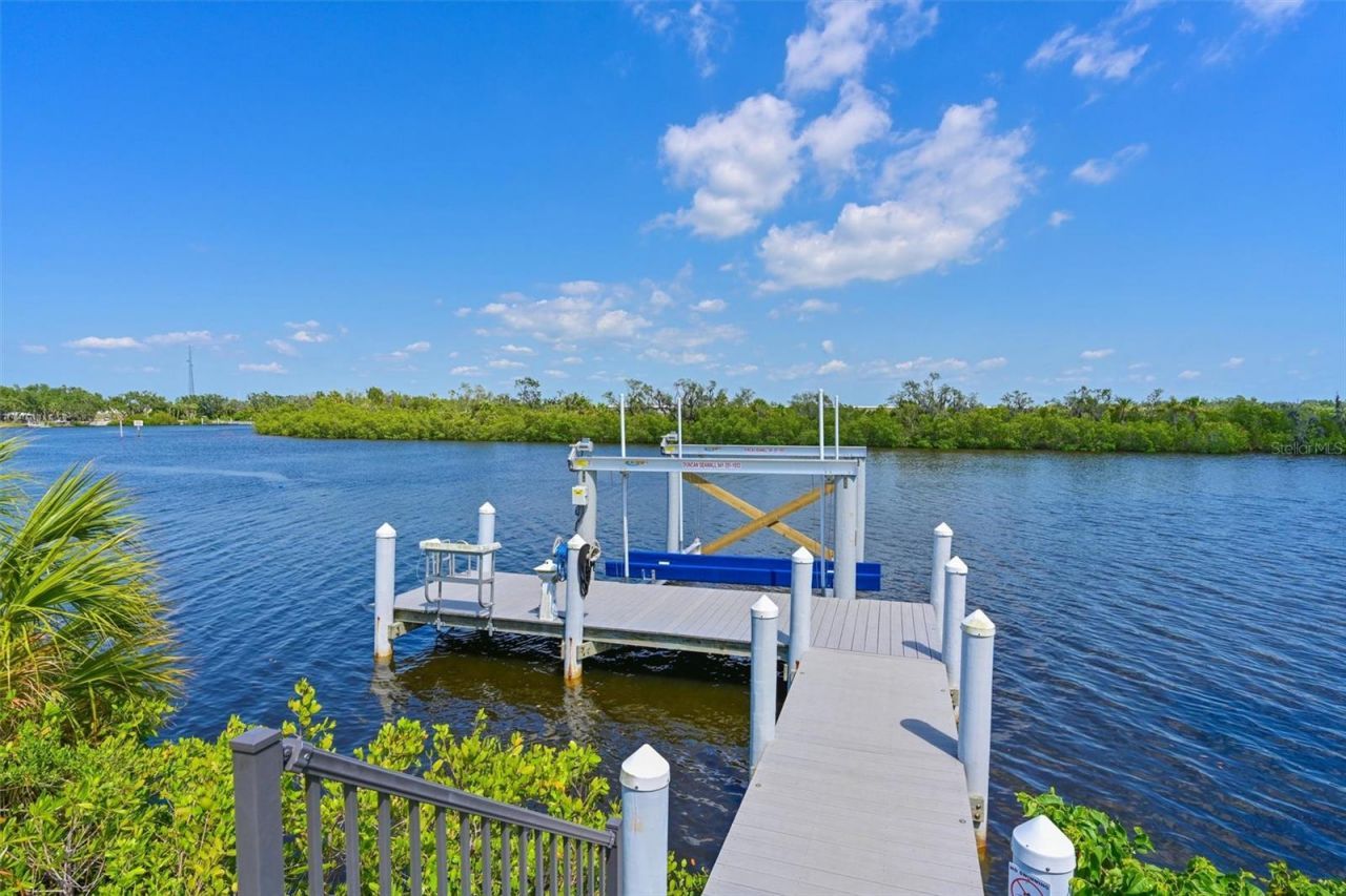 11807 Rive Isle Run, Parrish, FL 34219 Photo