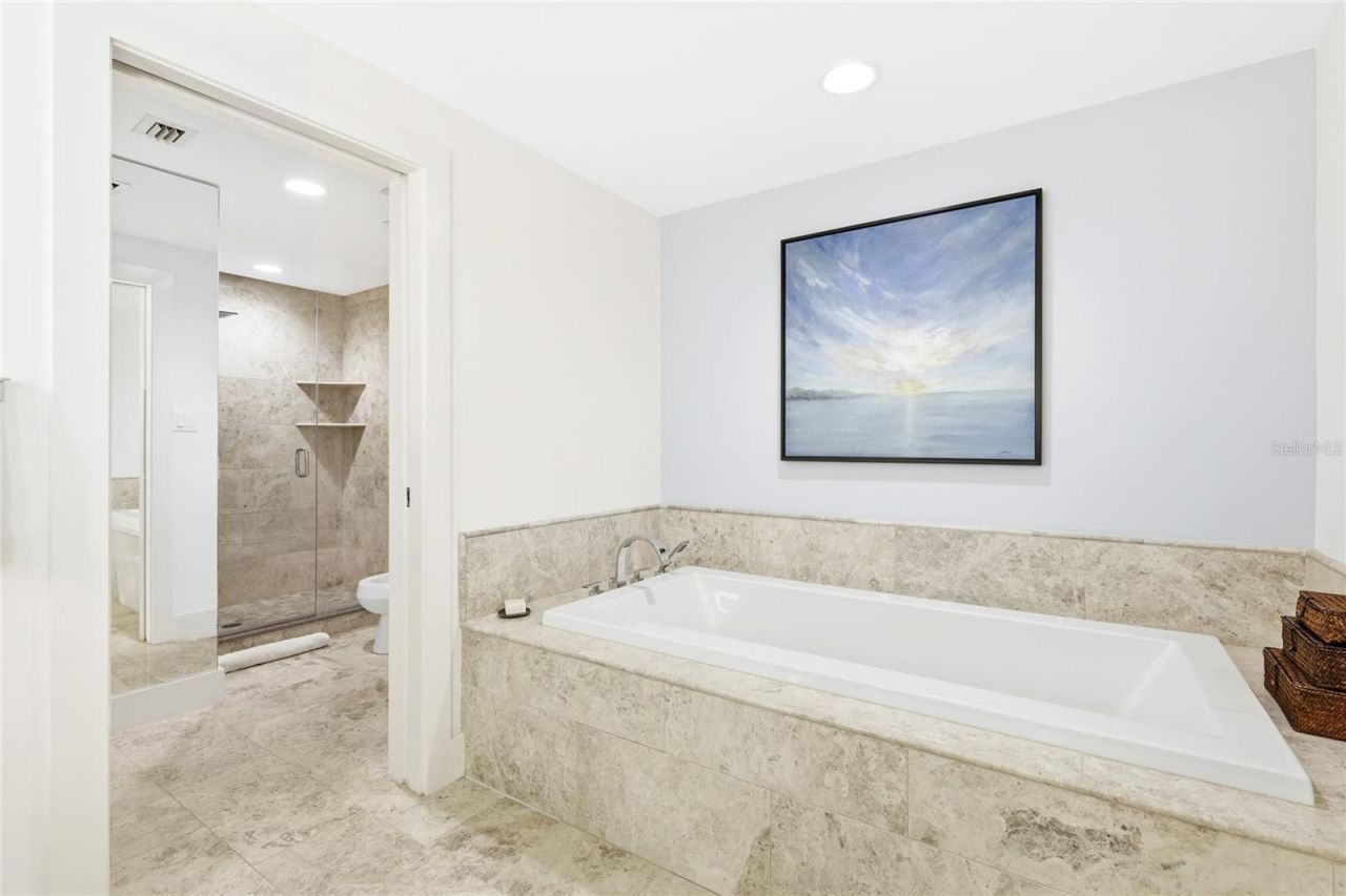 455 Longboat Club Road, Unit 408, Longboat Key, FL 34228 Photo