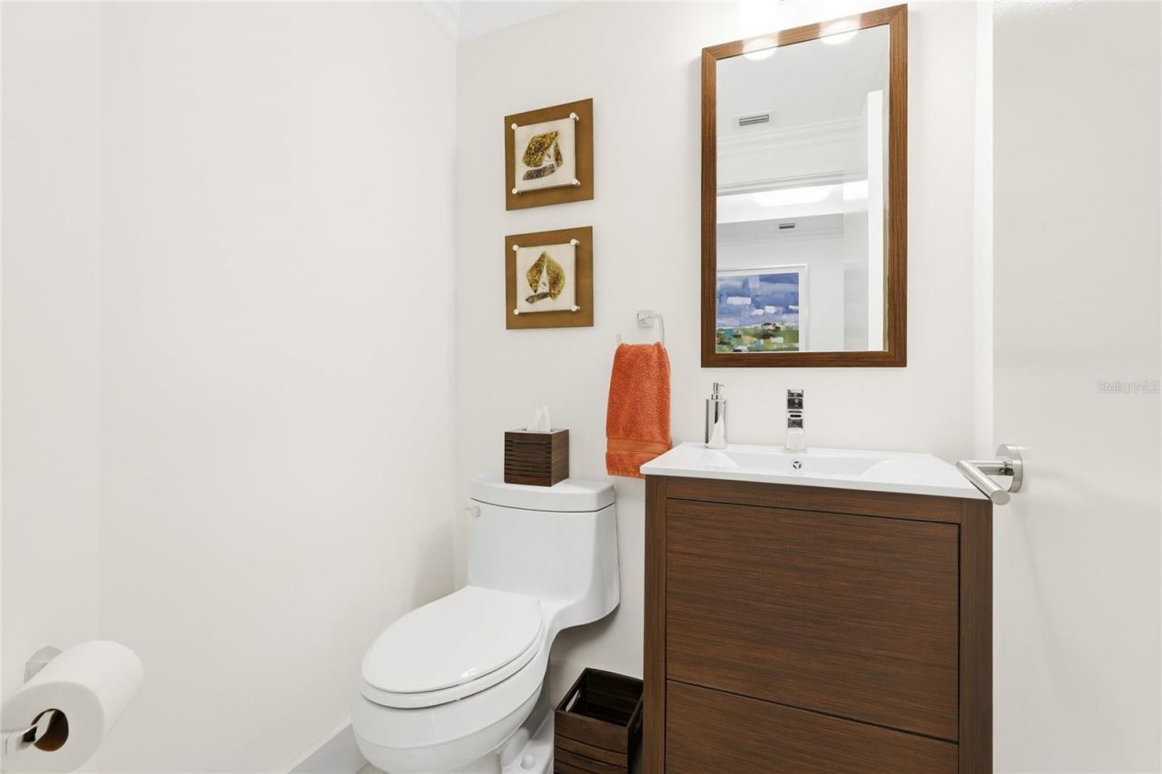 455 Longboat Club Road, Unit 408, Longboat Key, FL 34228 Photo