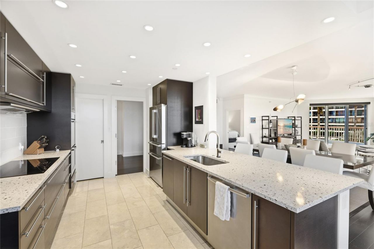 455 Longboat Club Road, Unit 408, Longboat Key, FL 34228 Photo