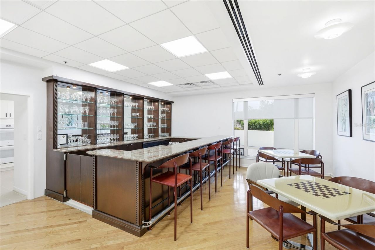 455 Longboat Club Road, Unit 408, Longboat Key, FL 34228 Photo