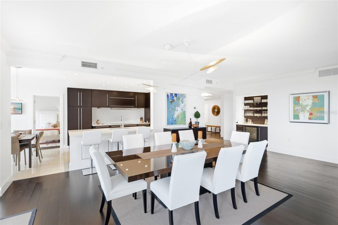 455 Longboat Club Road, Unit 408, Longboat Key, FL 34228 Photo