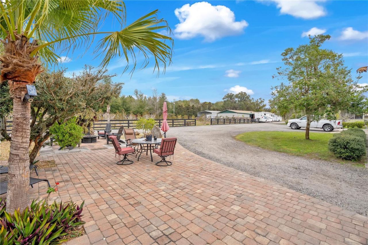 2067 Lake Juanita Road, Seville, FL 32190 Photo