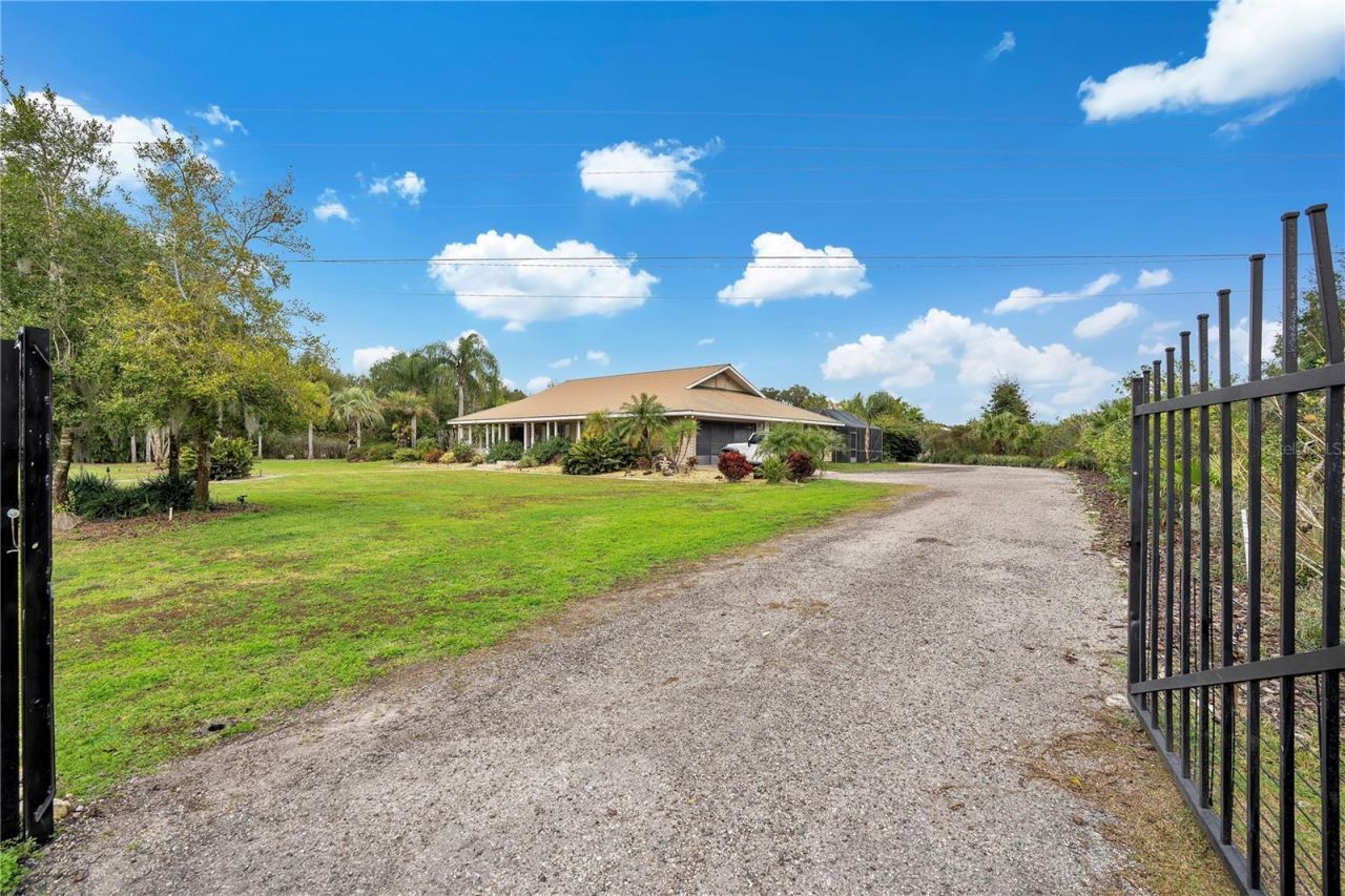 2067 Lake Juanita Road, Seville, FL 32190 Photo