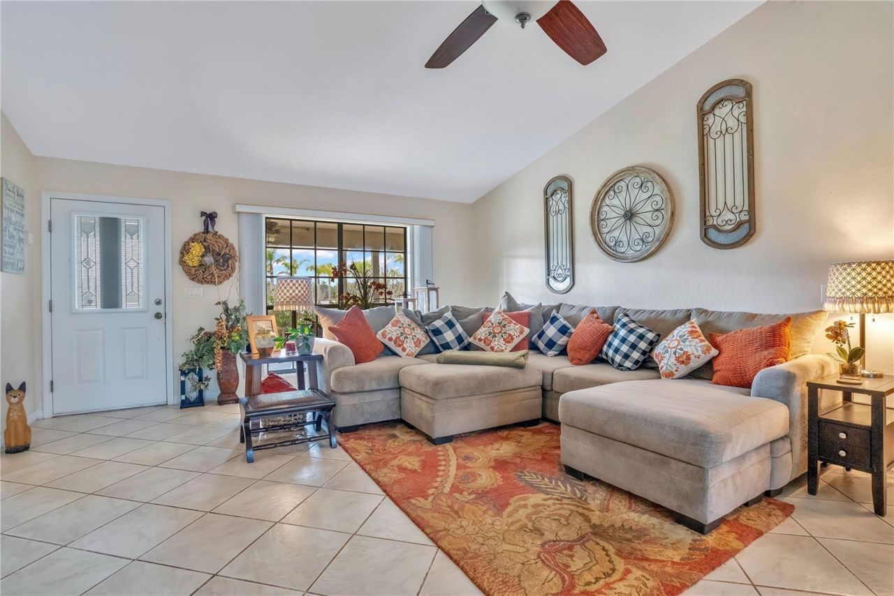 2067 Lake Juanita Road, Seville, FL 32190 Photo