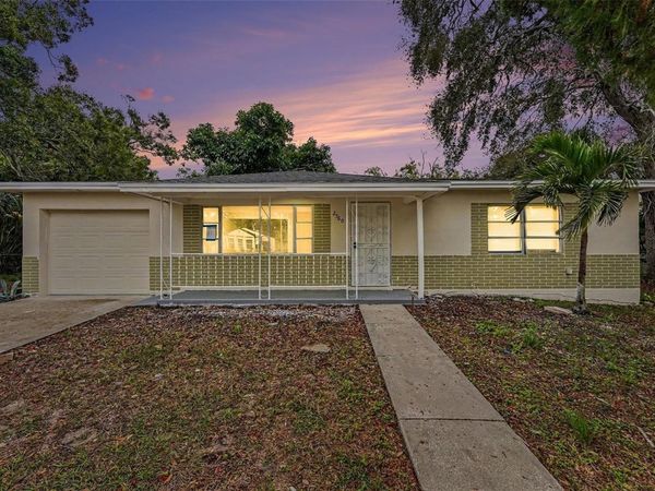 2560 QUEENSBORO AVENUE S, ST PETERSBURG, FL 33712