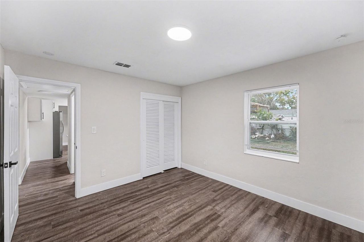 2560 Queensboro Avenue S, Saint Petersburg, FL 33712 Photo