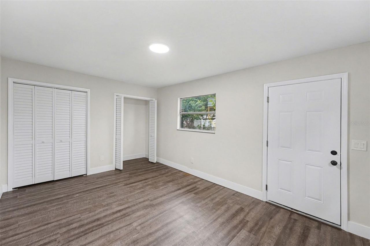 2560 Queensboro Avenue S, Saint Petersburg, FL 33712 Photo