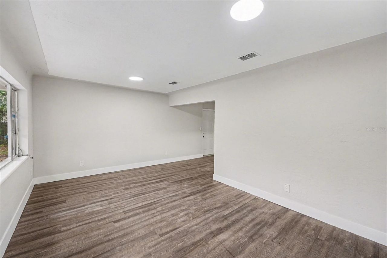 2560 Queensboro Avenue S, Saint Petersburg, FL 33712 Photo