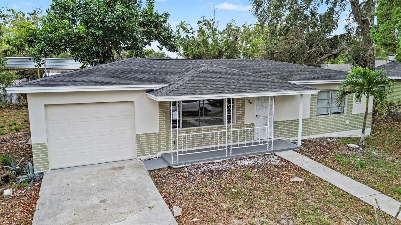 2560 Queensboro Avenue S, Saint Petersburg, FL 33712 Photo