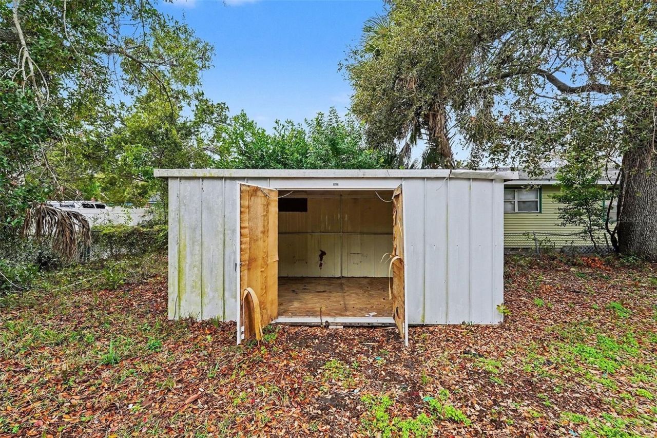 2560 Queensboro Avenue S, Saint Petersburg, FL 33712 Photo