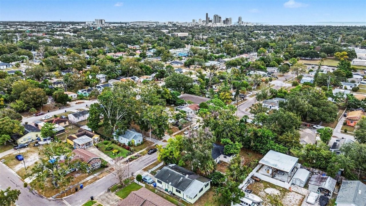 2560 Queensboro Avenue S, Saint Petersburg, FL 33712 Photo