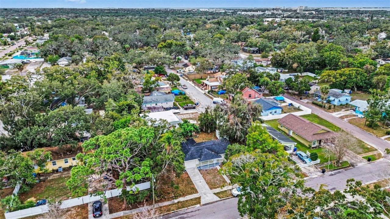 2560 Queensboro Avenue S, Saint Petersburg, FL 33712 Photo