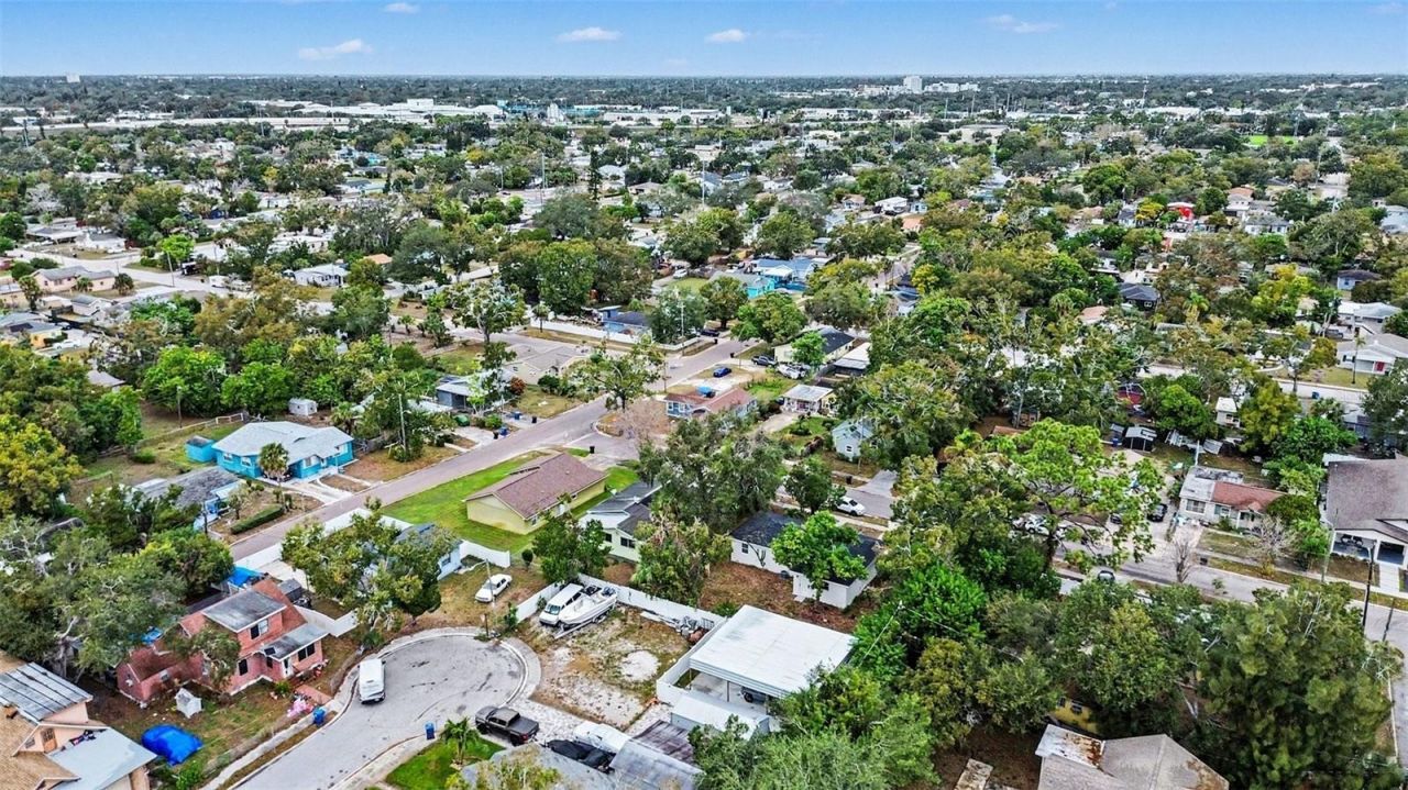 2560 Queensboro Avenue S, Saint Petersburg, FL 33712 Photo