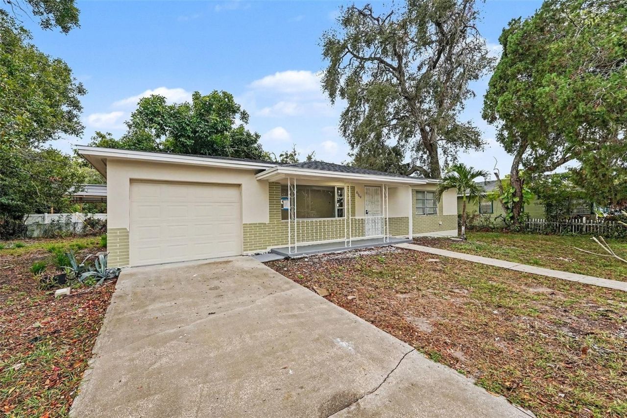 2560 Queensboro Avenue S, Saint Petersburg, FL 33712 Photo