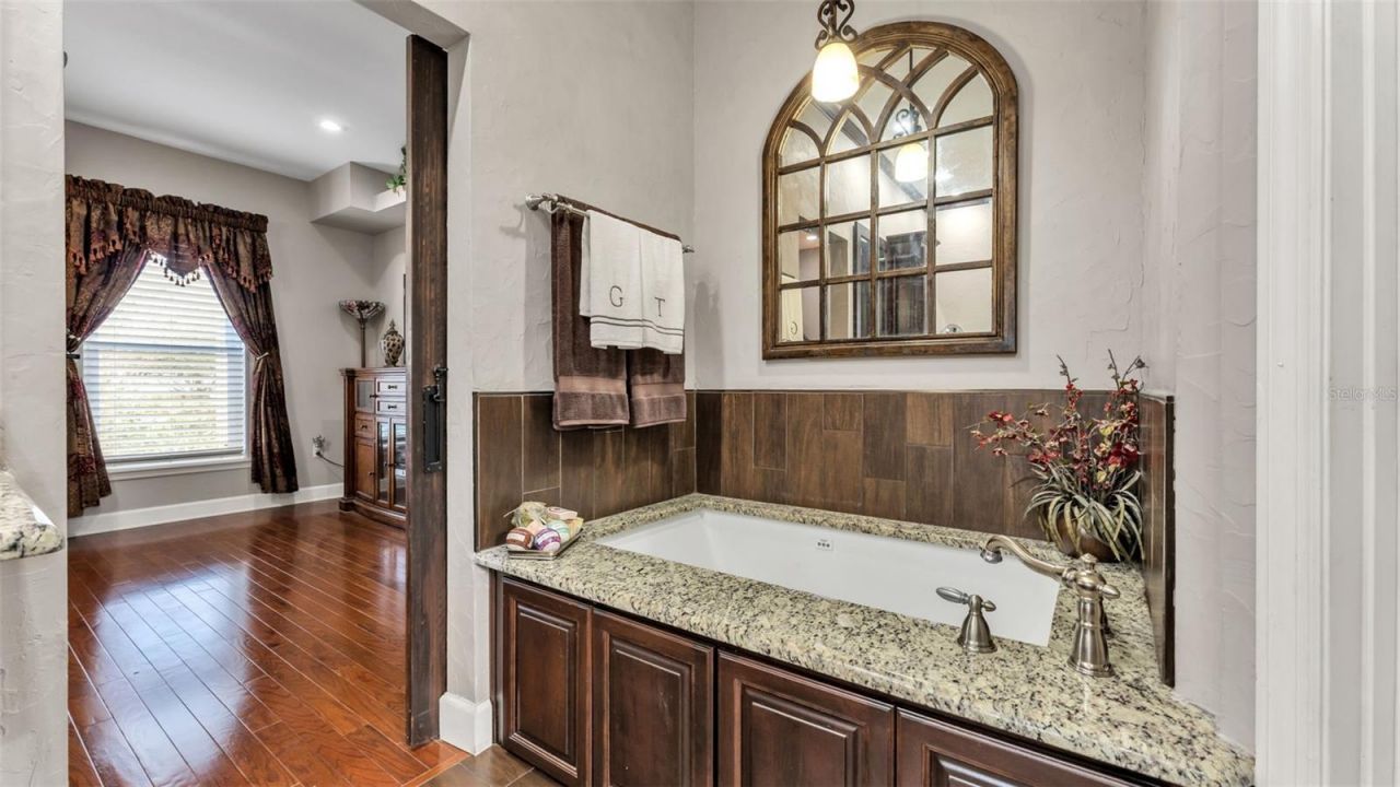 5560 Emerald Ridge Boulevard, Lakeland, FL 33813 Photo