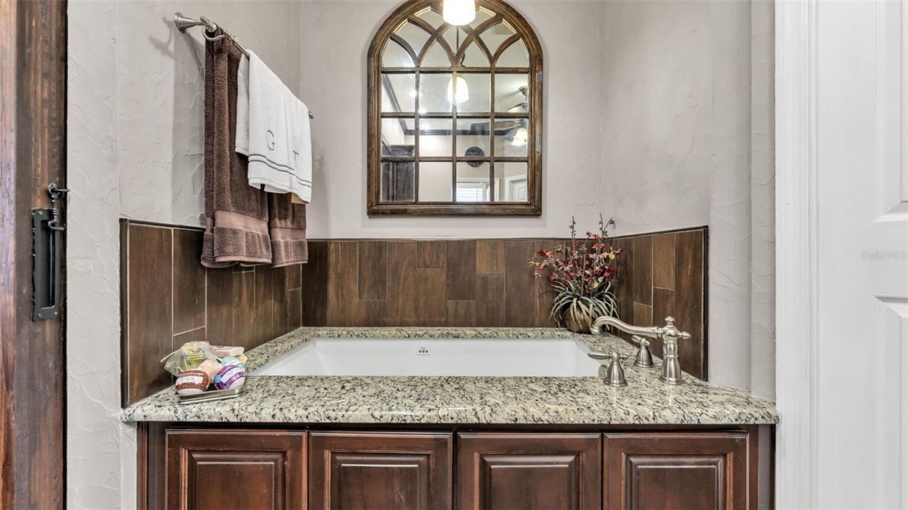 5560 Emerald Ridge Boulevard, Lakeland, FL 33813 Photo