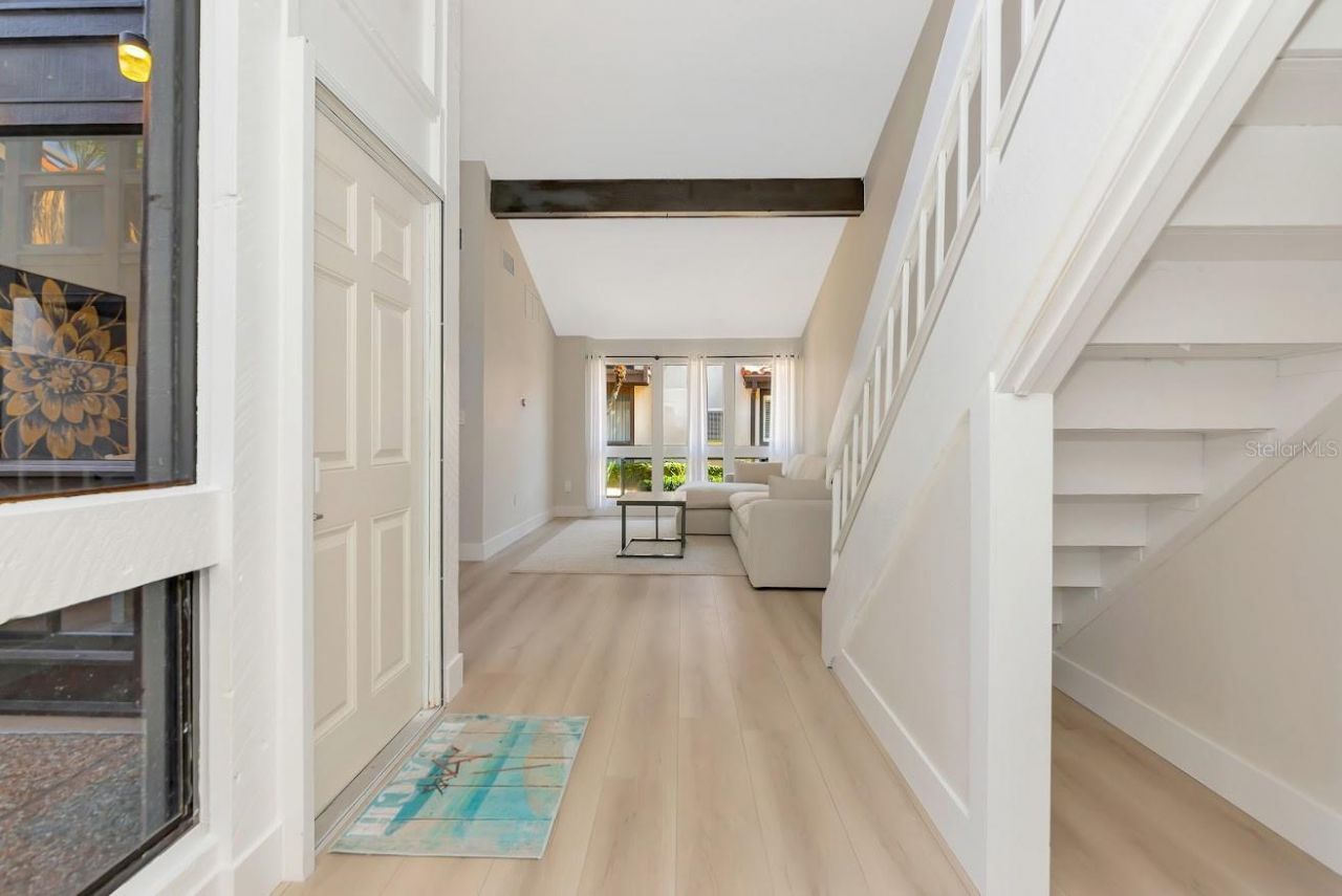 800 S Blvd Of The Presidents, Unit 16, Sarasota, FL 34236 Photo