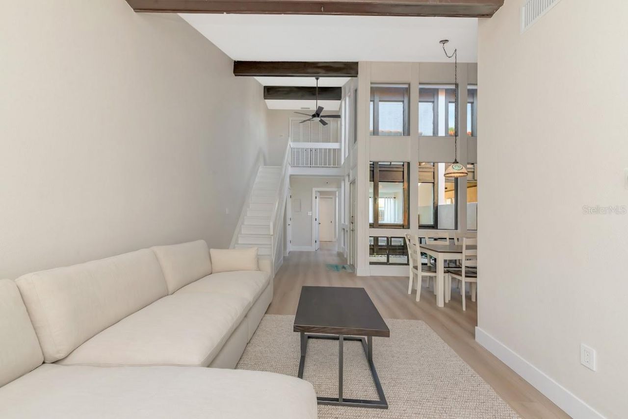 800 S Blvd Of The Presidents, Unit 16, Sarasota, FL 34236 Photo