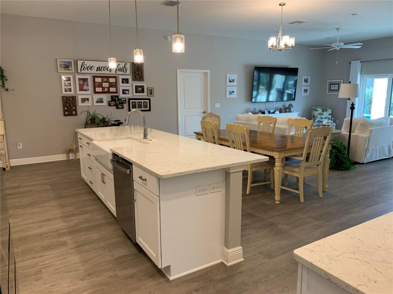 775 Shivers Loop, The Villages, FL 34762 Photo