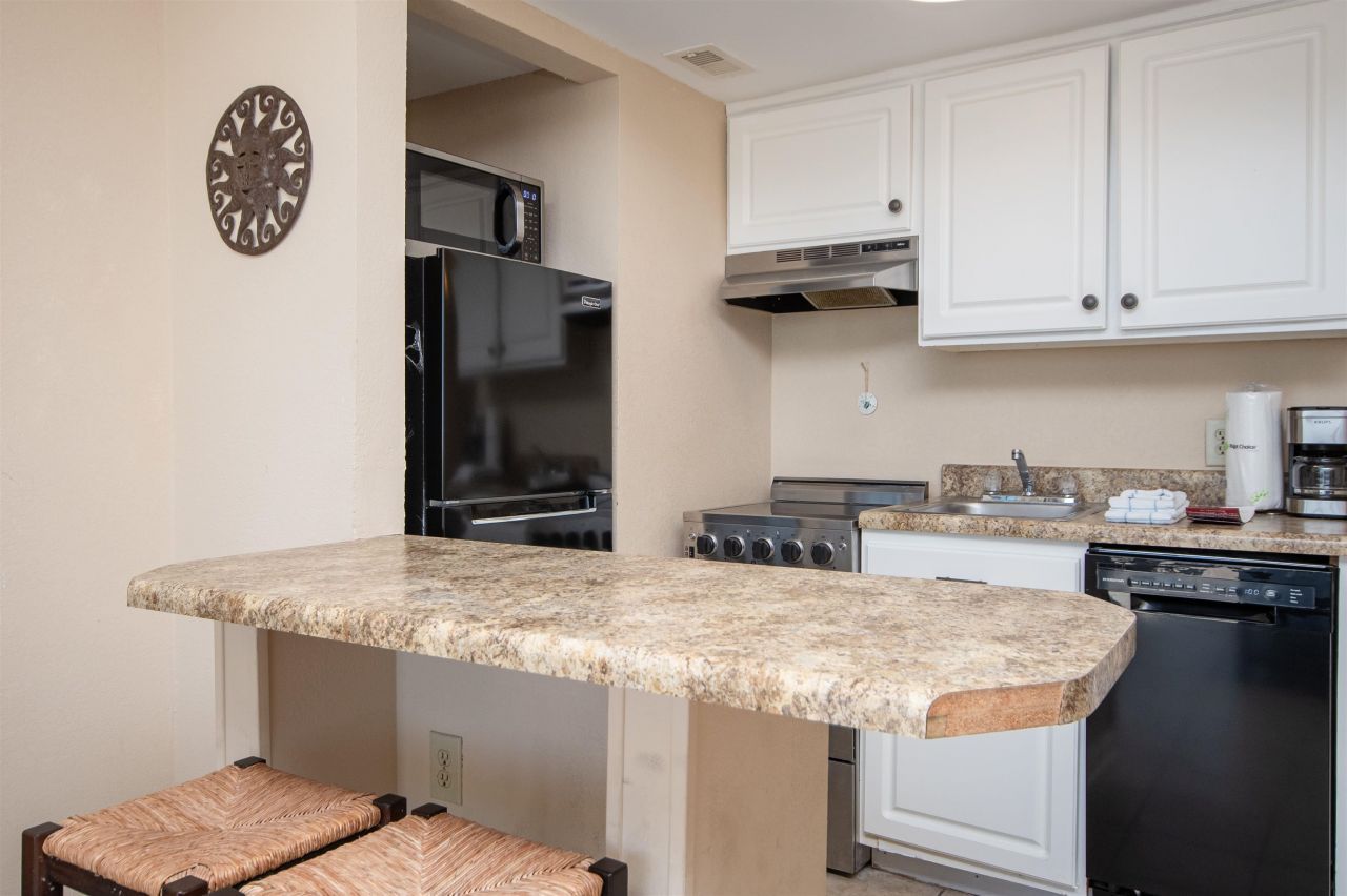 2310 N Ocean Blvd. Photo 10