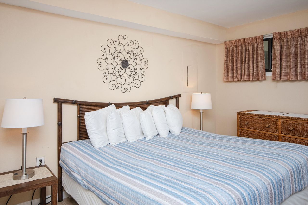 2310 N Ocean Blvd. Photo 16