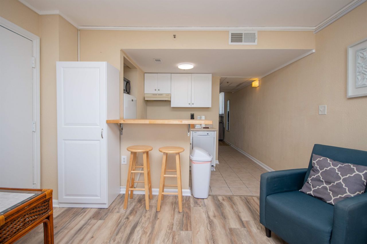 2310 N Ocean Blvd. Photo 10