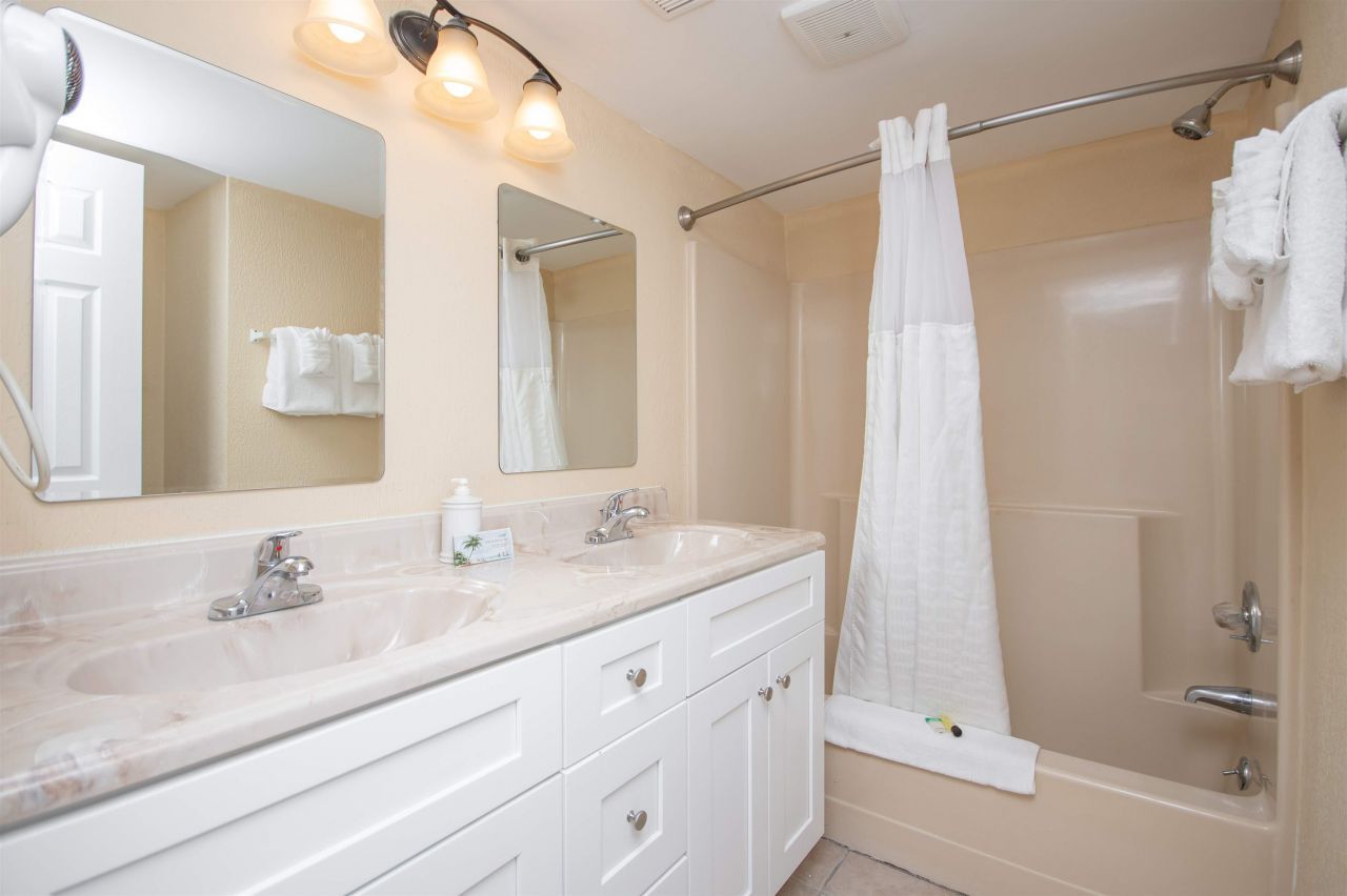 2310 N Ocean Blvd. Photo 19