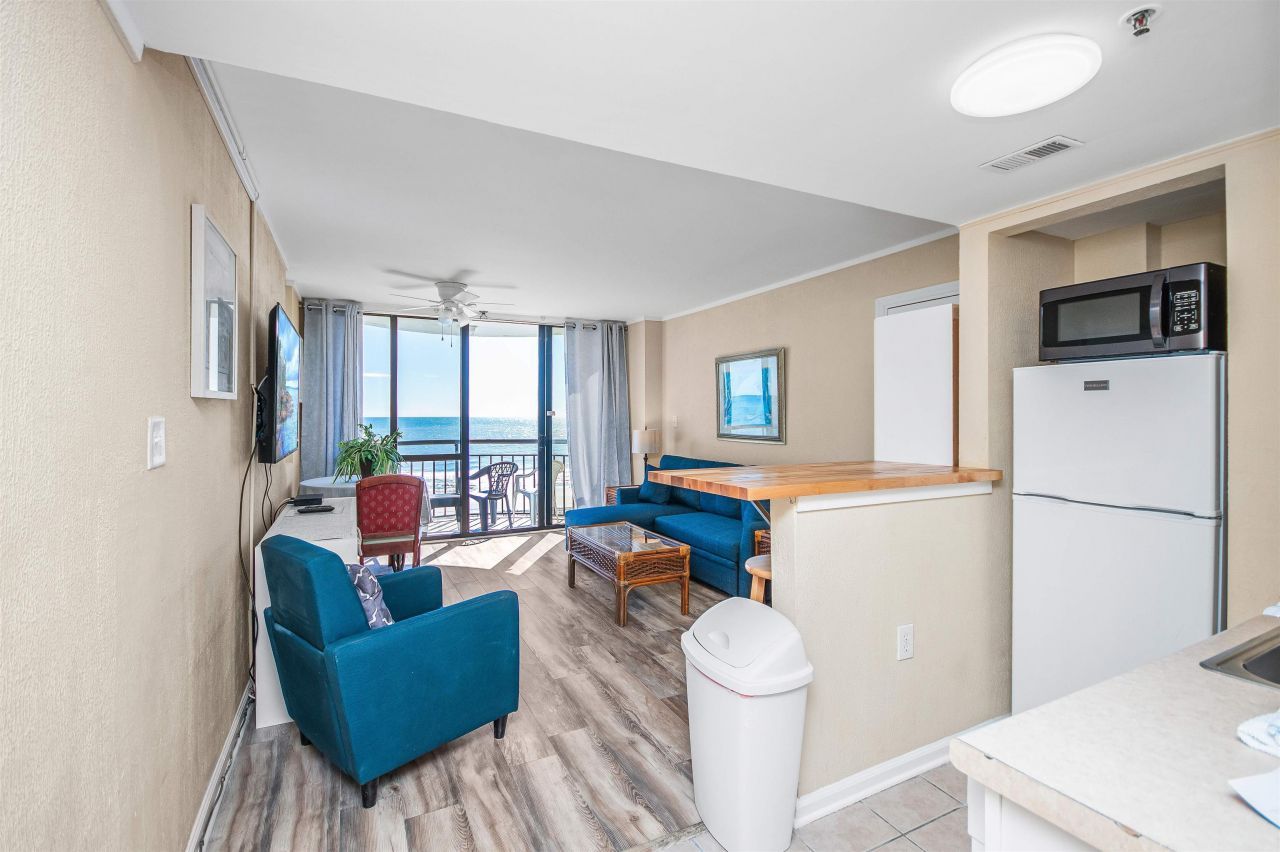 2310 N Ocean Blvd. Photo 9