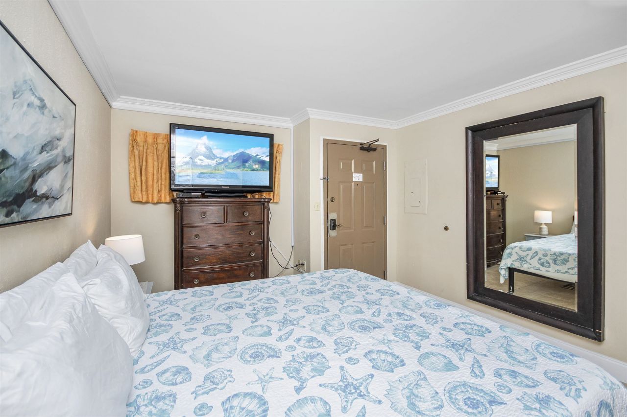 2310 N Ocean Blvd. Photo 15