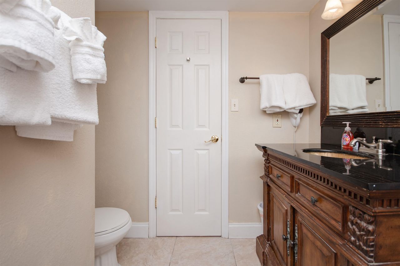 2310 N Ocean Blvd. Photo 21