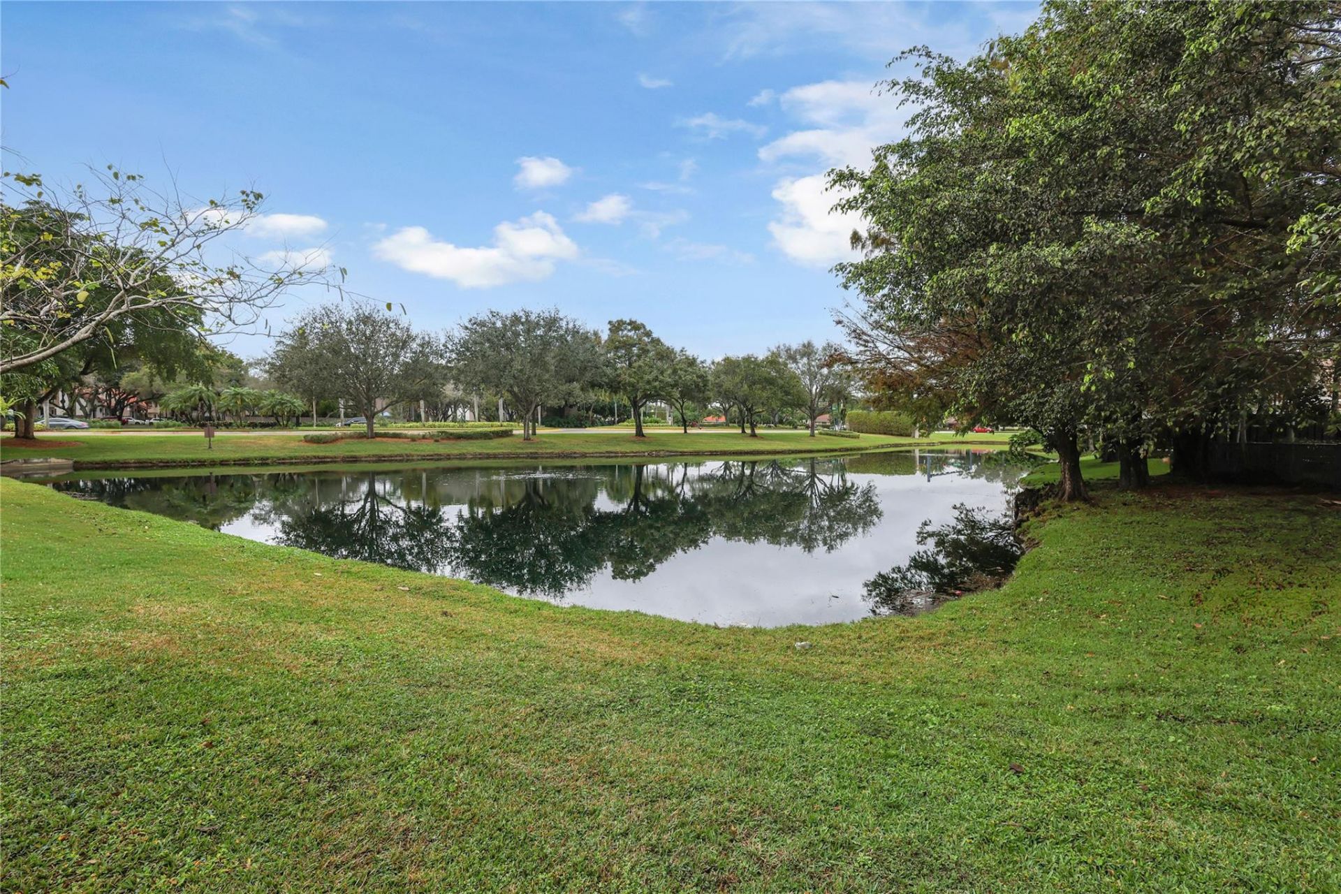 10481 NW 17th Street, Plantation, FL 33322 Photo