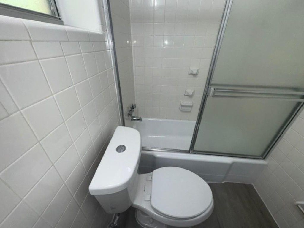 707 NE 10th Street, Unit 3, Hallandale Beach, FL 33009 Photo