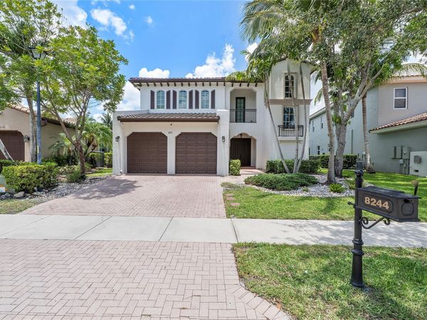 8244 NW 107th Terrace, Parkland, FL 33076