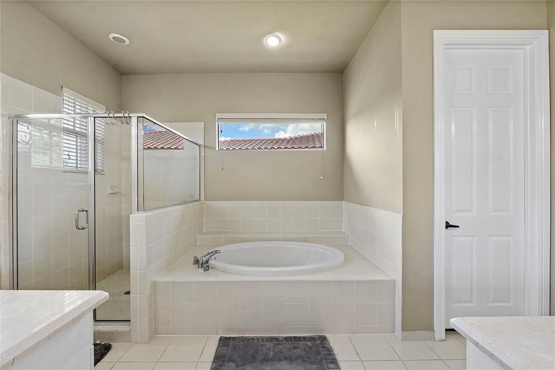 8244 NW 107th Terrace, Parkland, FL 33076 Photo