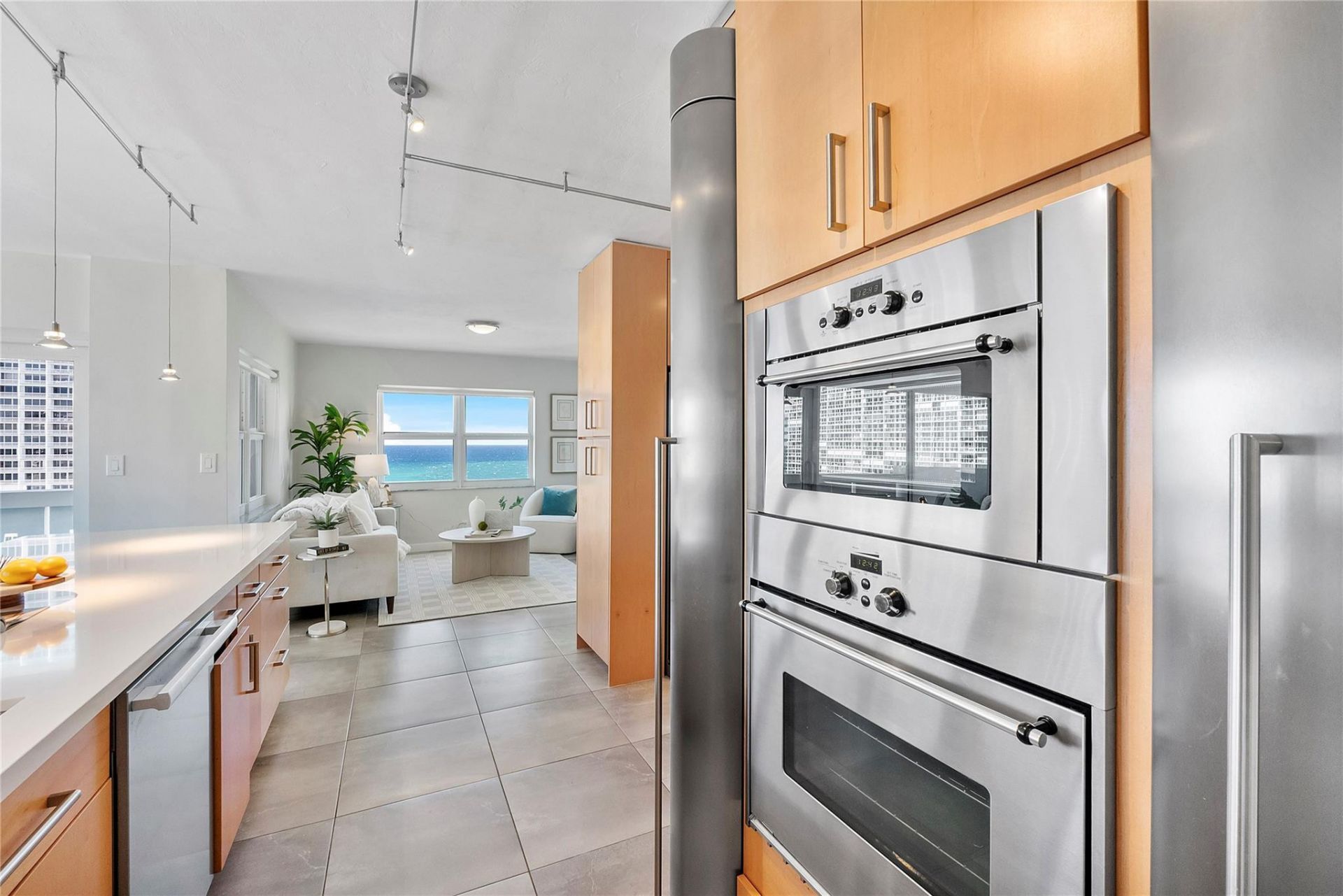 2100 S Ocean Drive, Unit 15A, Fort Lauderdale, FL 33316 Photo