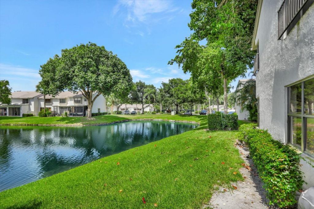 4771 NW 22nd Street, Unit 42121, Coconut Creek, FL 33063 Photo