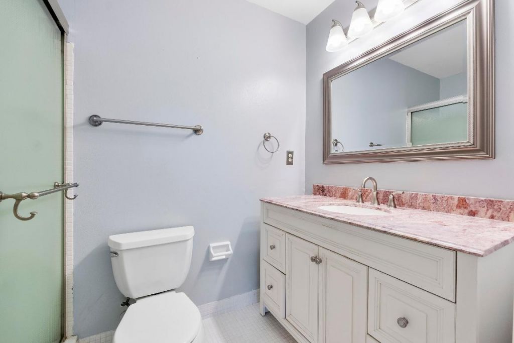 212 High Point Terrace W, Unit A, Delray Beach, FL 33445 Photo