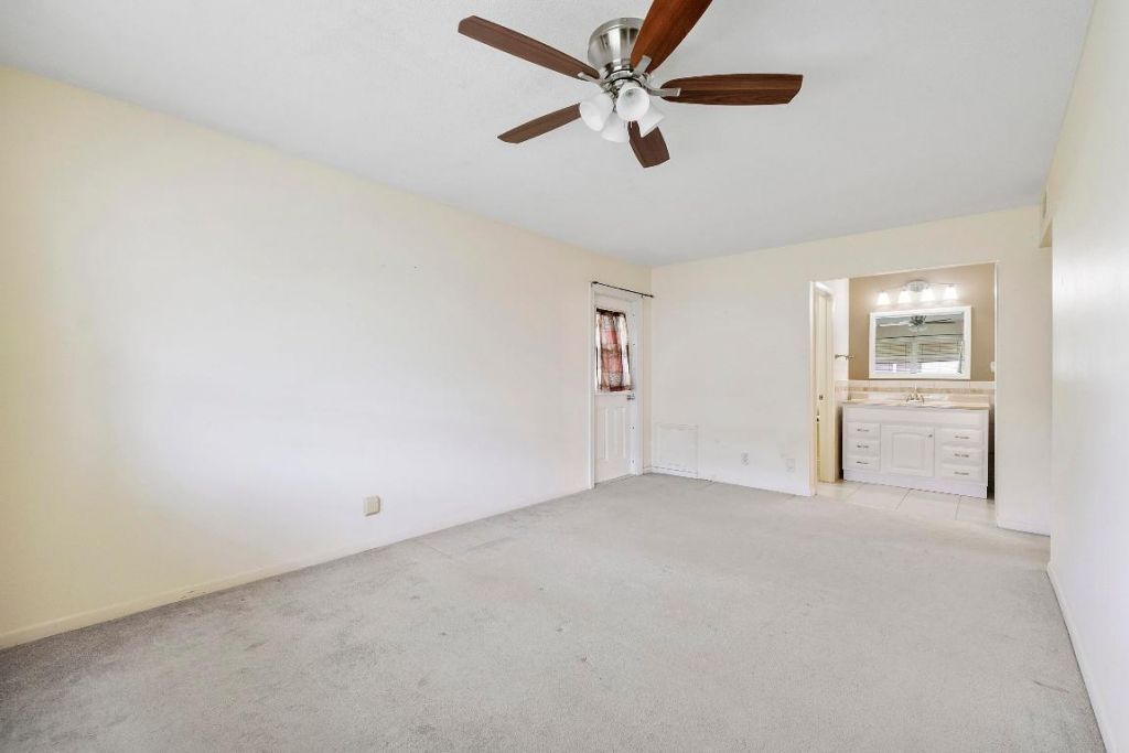 212 High Point Terrace W, Unit A, Delray Beach, FL 33445 Photo