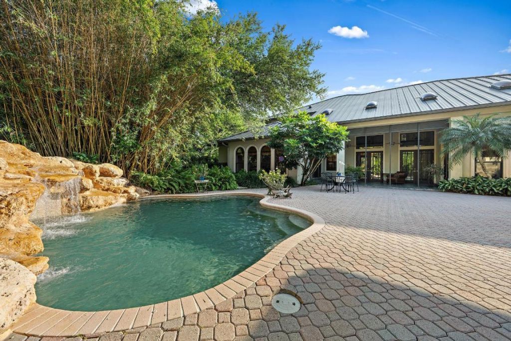 18907 SE Loxahatchee River Road, Jupiter, FL 33458 Photo