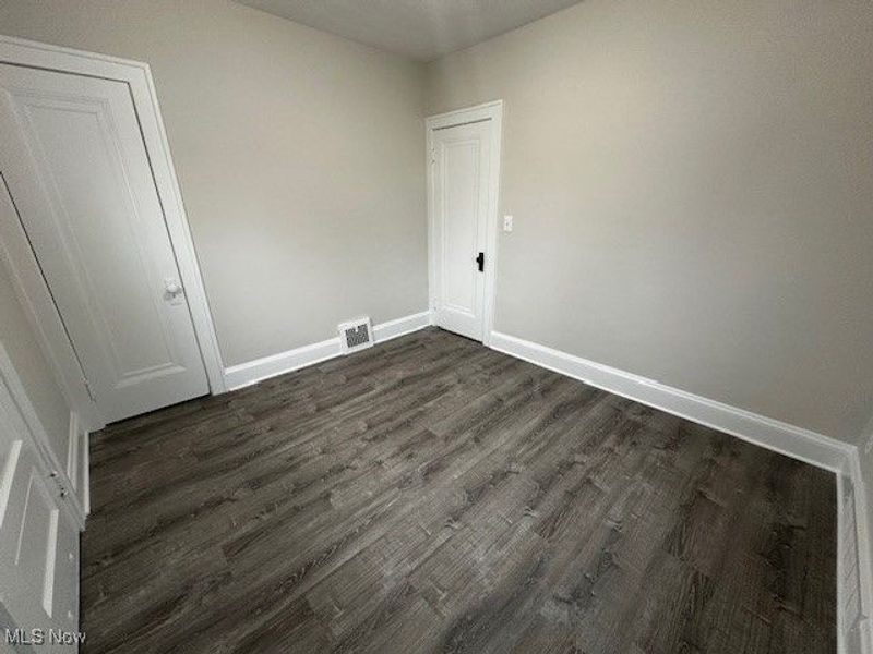 20517 Raymond Street, Maple Heights, OH 44137 Photo 12